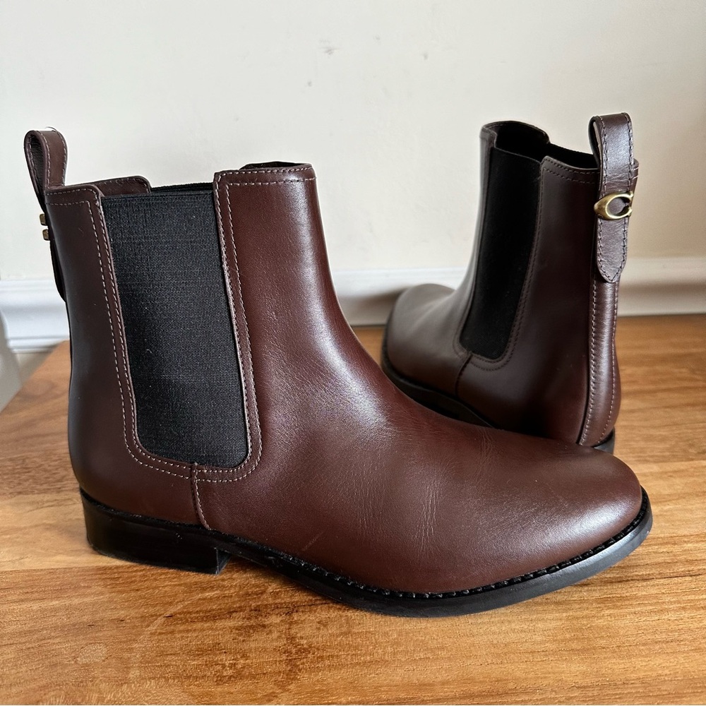 Coach Maeve CN143 Women Size 9 Brown Maple Leather Chelsea Slip On Bootie Boots